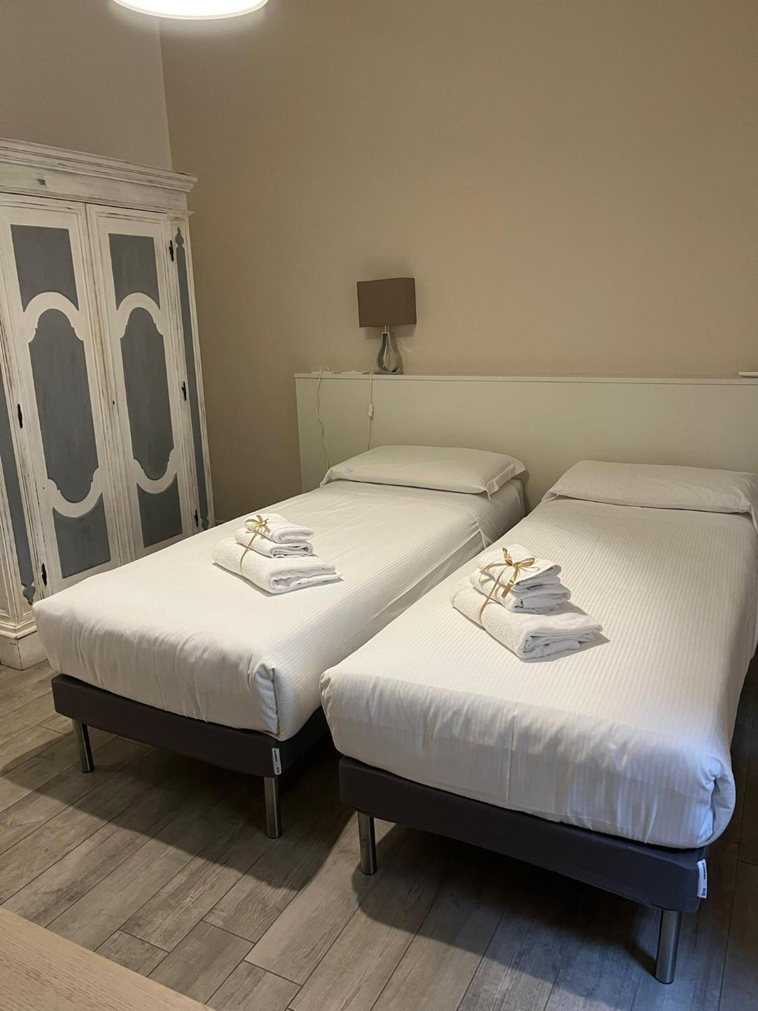 Flats4Rent La Dimora D'Orlando Apartman Verona Kültér fotó